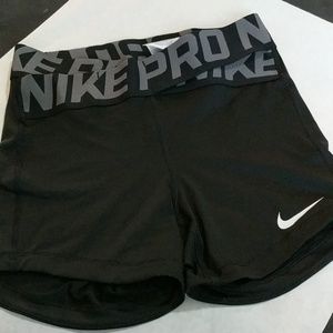 Nike pro volleyball shorts